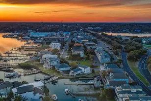 304 S Causeway Dr, Wrightsville Beach, NC 28480 - Photo 3