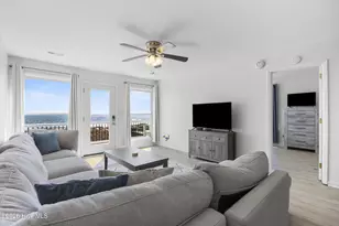 905 Carolina Beach Ave S, Carolina Beach, NC 28428 - Photo 17