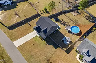 59 Oak Forest Dr, Sanford, NC 27332 - Photo 3