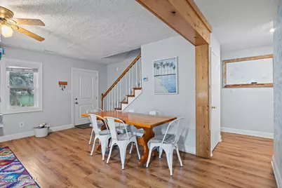 812 Monroe Avenue, Carolina Beach, NC 28428 - Photo 5