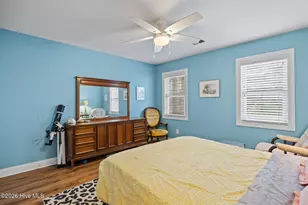 812 Monroe Ave, Carolina Beach, NC 28428 - Photo 15
