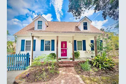 812 Monroe Avenue, Carolina Beach, NC 28428 - Photo 1