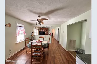 10335 Garland Highway, Clinton, NC 28328 - Photo 9