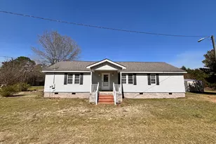 10335 Garland Hwy, Clinton, NC 28328 - Photo 1