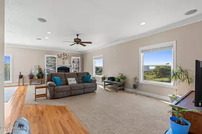 128 Blockade Runner Drive, Holden Beach, NC 28462 - Photo 9