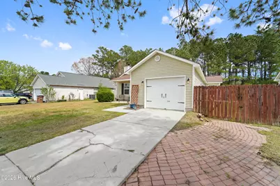 342 Palamino Trail, Jacksonville, NC 28546 - Photo 3