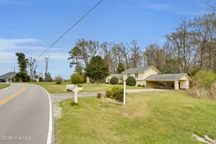 224 E Palmer Dr, New Bern, NC 28560 - Photo 39