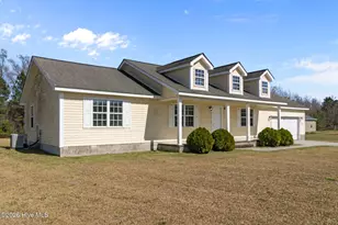 207 Tall Tree Court, Maysville, NC 28555 - Photo 5