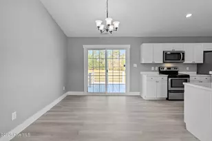 207 Tall Tree Court, Maysville, NC 28555 - Photo 11