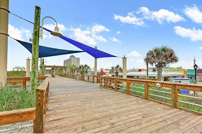809 Monroe Avenue, Carolina Beach, NC 28428 - Photo 17