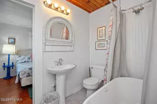 3016 W Beach Dr, Oak Island, NC 28465 - Photo 35