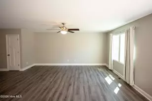 730 W Illinois Ave, Southern Pines, NC 28387 - Photo 15