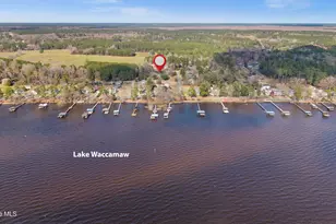 1000 Pine St, Lake Waccamaw, NC 28450 - Photo 7