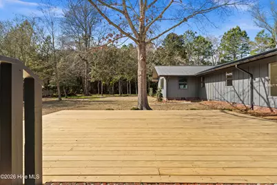 1000 Pine Street, Lake Waccamaw, NC 28450 - Photo 43
