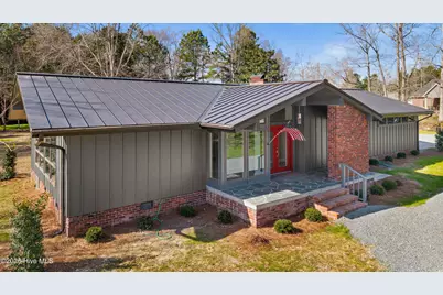 1000 Pine Street, Lake Waccamaw, NC 28450 - Photo 45