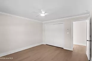 1000 Pine St, Lake Waccamaw, NC 28450 - Photo 25