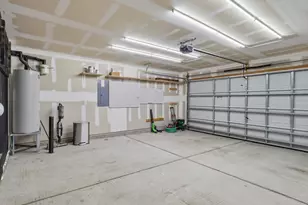 687 Botanical Ct, Bunnlevel, NC 28323 - Photo 33