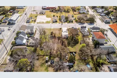 309 Pollock Street, Beaufort, NC 28516 - Photo 15