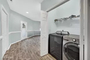 615 N Carolina Beach Ave N, Carolina Beach, NC 28428 - Photo 31