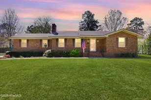 118 E Wyche St, Whiteville, NC 28472 - Photo 1