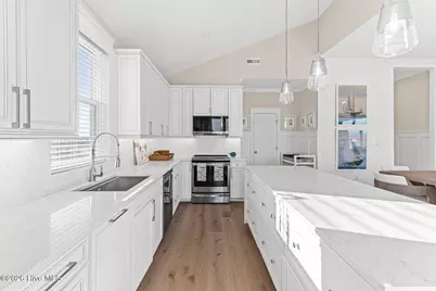 1826 N New River Drive, Surf City, NC 28445 - Photo 21