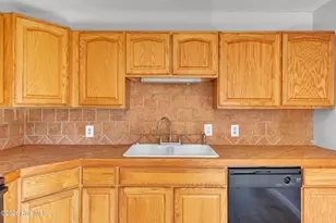107 Knight Pl, Jacksonville, NC 28546 - Photo 11