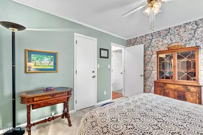 515 Shoreline Drive E, Sunset Beach, NC 28468 - Photo 15