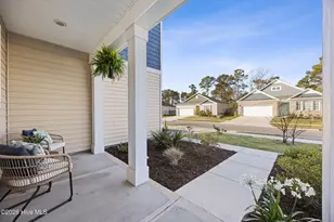 407 Airlie Vista Ln, Surf City, NC 28445 - Photo 5
