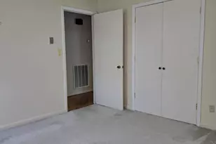 214 E Bladen St, Bladenboro, NC 28320 - Photo 27
