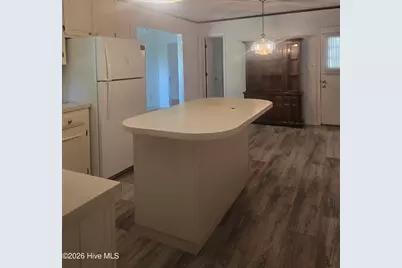 214 E Bladen Street, Bladenboro, NC 28320 - Photo 15