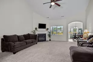 251 Breakwater Dr, Sneads Ferry, NC 28460 - Photo 15