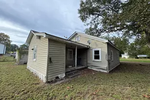 108 Bell St, Pollocksville, NC 28573 - Photo 7