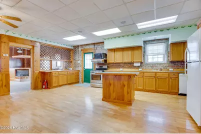 201 N Wilmington Street, Richlands, NC 28574 - Photo 41