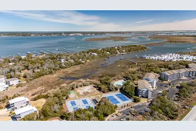 2511 W Ft Macon Road #111 B, Atlantic Beach, NC 28512 - Photo 33