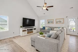 254 E Red Head Cir, Sneads Ferry, NC 28460 - Photo 5
