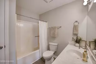 214 W Volant St, Hubert, NC 28539 - Photo 15