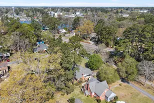 207 College Ave, Washington, NC 27889 - Photo 13