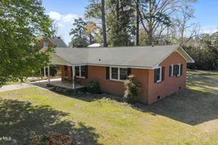 207 College Ave, Washington, NC 27889 - Photo 3