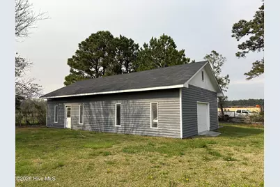 1468 W Corbett Avenue, Swansboro, NC 28584 - Photo 5