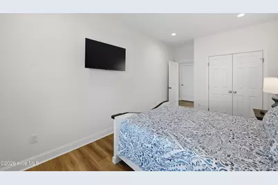 1617 S Shore Drive, Surf City, NC 28445 - Photo 31