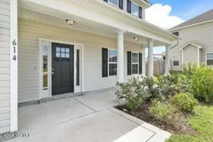 614 Carat Ct, Jacksonville, NC 28546 - Photo 3