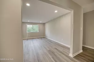 119 Shadow Brook Dr, Jacksonville, NC 28546 - Photo 5