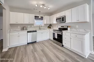119 Shadow Brook Dr, Jacksonville, NC 28546 - Photo 7