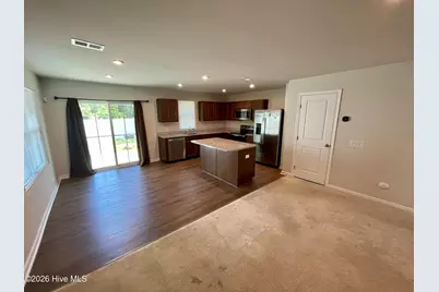 3178 Edgehill Drive, Navassa, NC 28451 - Photo 7