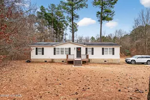 204 Boone Dr, Carthage, NC 28327 - Photo 1
