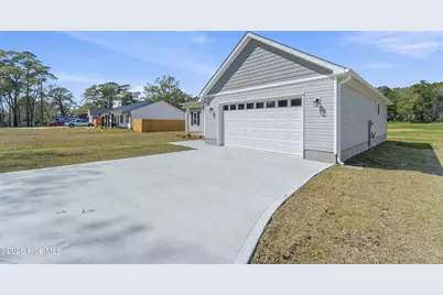 1992 Catherine Lake Road, Richlands, NC 28574 - Photo 35