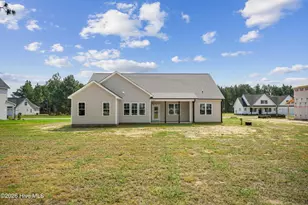 117 N Rabbit Run Dr, Smithfield, NC 27577 - Photo 5