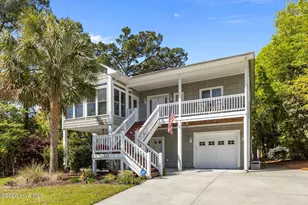 325 Live Oak St, Emerald Isle, NC 28594 - Photo 3