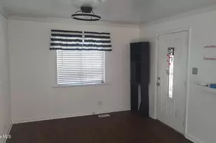 510 Pine St, Smithfield, NC 27577 - Photo 3