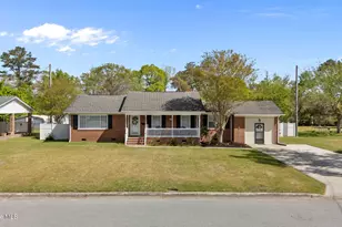 2406 N Hills Dr, New Bern, NC 28562 - Photo 57